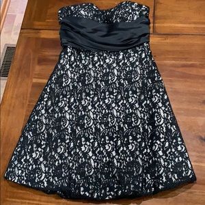 White House Black Market Strapless Lace Dress